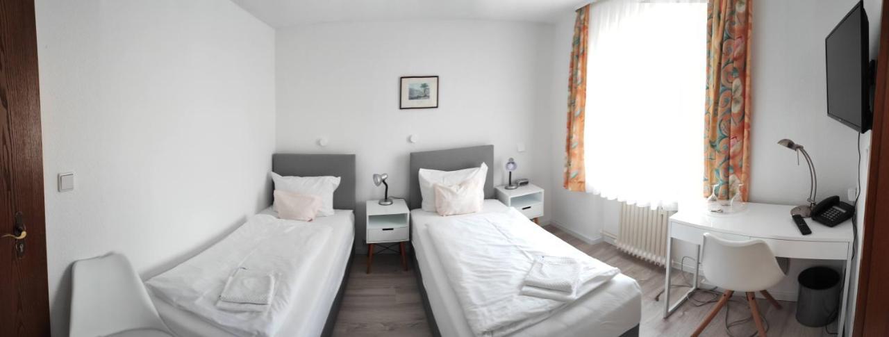 Hotel Schiff ラシュタット 部屋 写真