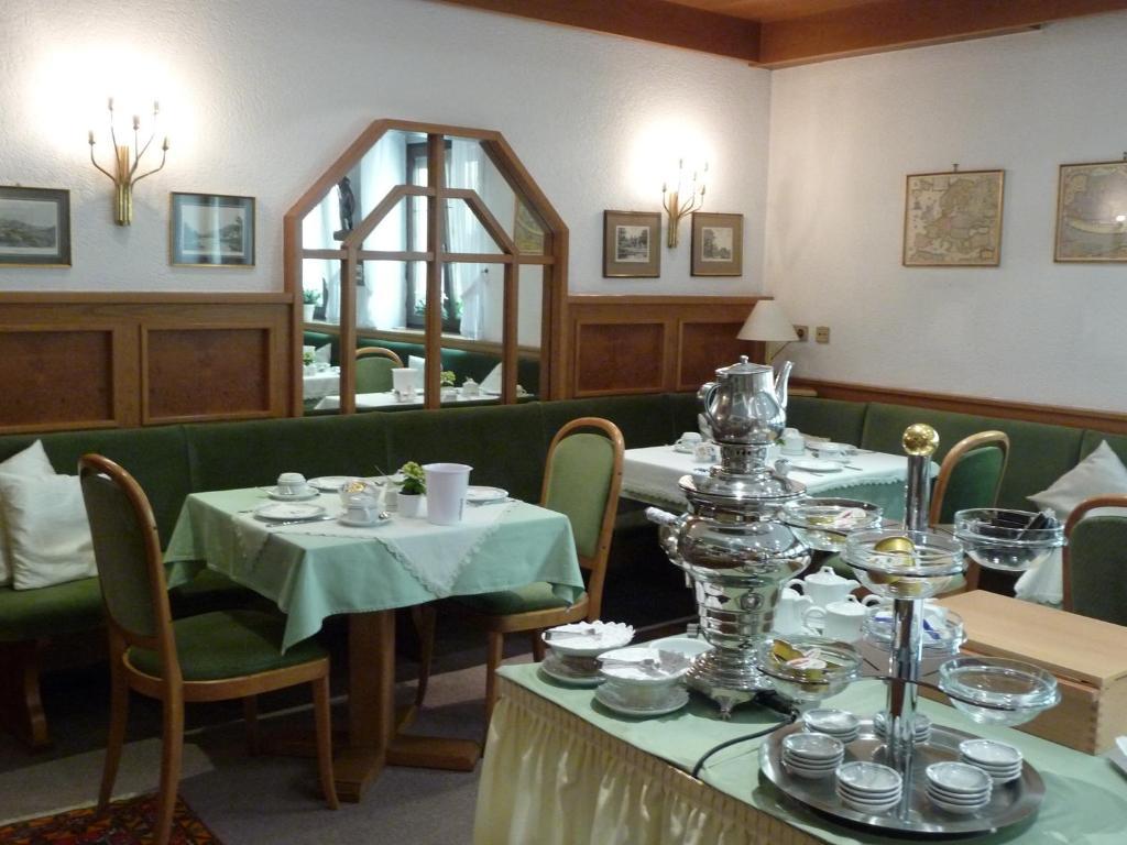 Hotel Schiff ラシュタット エクステリア 写真